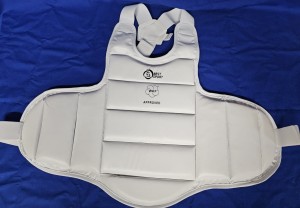 zewnętrzny ochraniacz na korpus (żółwik) Best Sport z aprobatą WKF karate